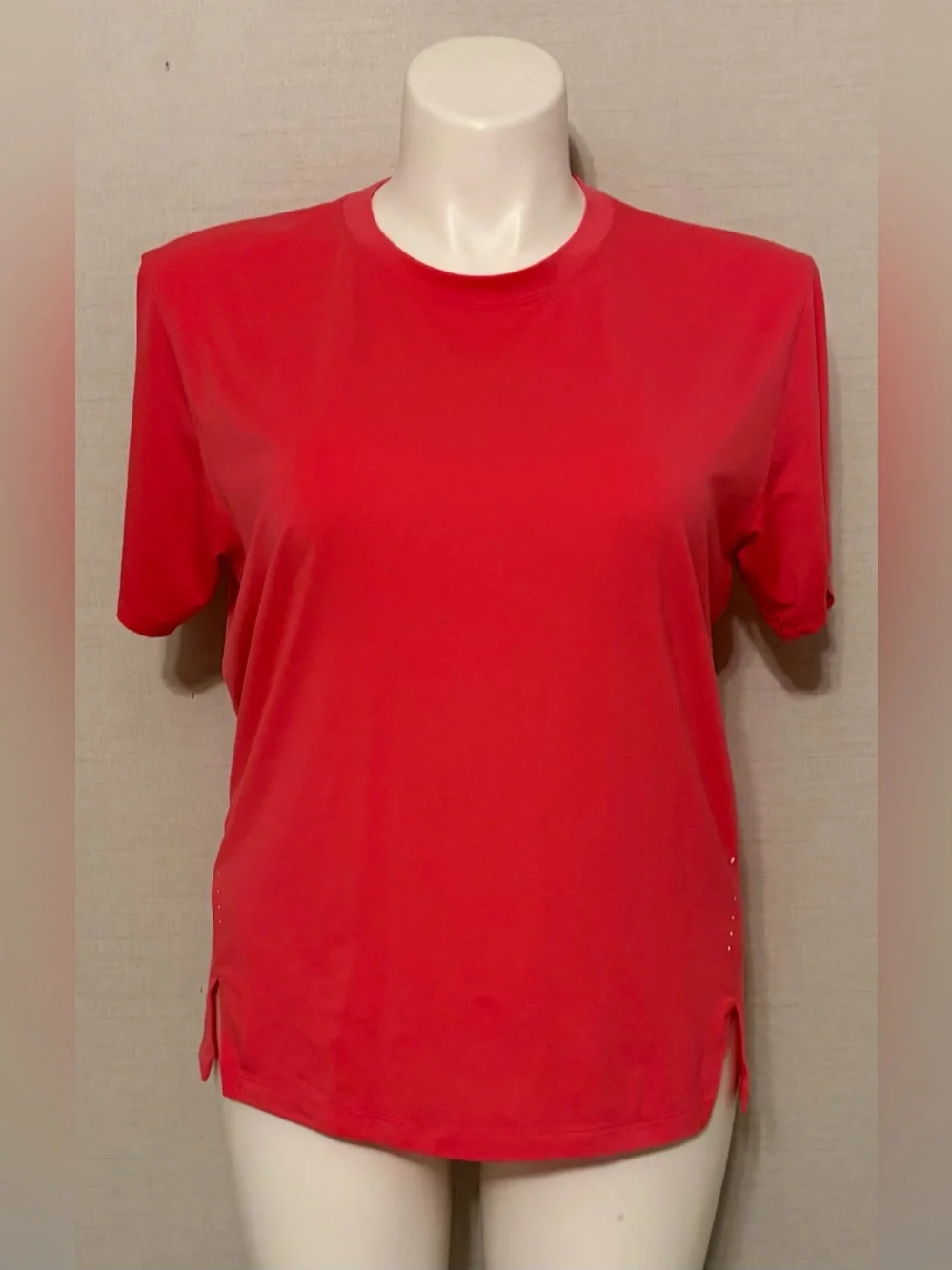 Size 12 women’s lululemon top
